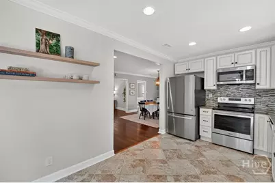 312 E 58th Street, Savannah, GA 31405 - Photo 16