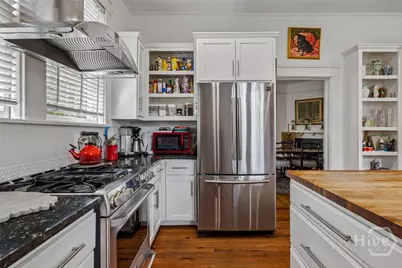 709 E 41st Street, Savannah, GA 31401 - Photo 22