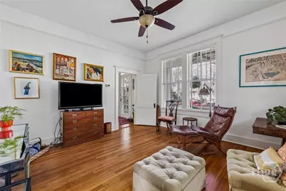 709 E 41st Street, Savannah, GA 31401 - Photo 10