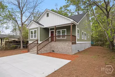 2010 Packard Avenue, Savannah, GA 31405 - Photo 2
