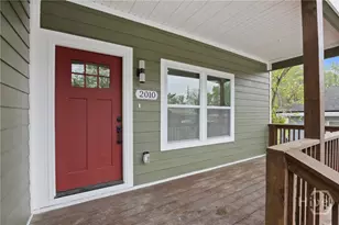 2010 Packard Ave, Savannah, GA 31405 - Photo 4