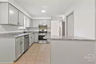 520 Oemler Loop, Savannah, GA 31410 - Photo 10