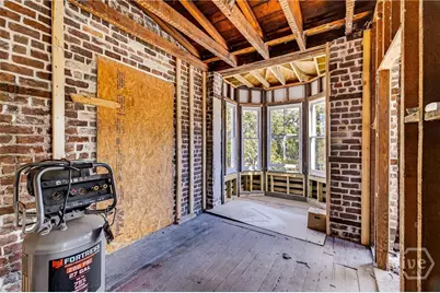127 E Gordon Street, Savannah, GA 31401 - Photo 12
