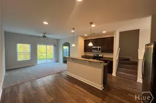 100 Kepler Loop, Richmond Hill, GA 31324 - Photo 2