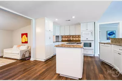 7 Broadmoor Circle, Savannah, GA 31406 - Photo 6
