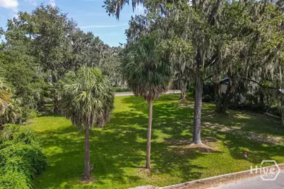 210 Battery Crescent, Savannah, GA 31410 - Photo 6
