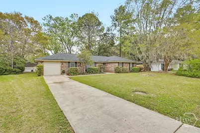 8 Chowning Drive, Savannah, GA 31419 - Photo 2