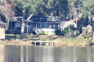 941 Lake Dr, Midway, GA 31320 - Photo 6