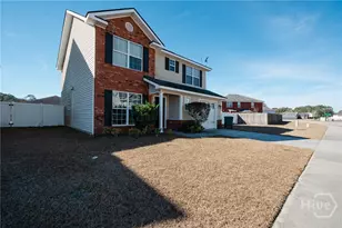 639 Amhearst Row, Hinesville, GA 31313 - Photo 2