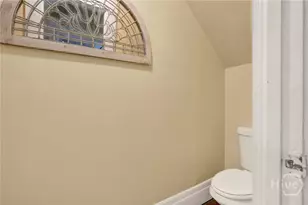 319 W 33rd St, Savannah, GA 31401 - Photo 8