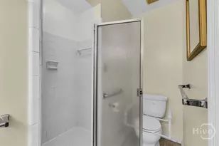 318 Sunderland Dr, Savannah, GA 31406 - Photo 36