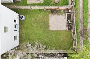 1112 E 31st St, Savannah, GA 31404 - Photo 26
