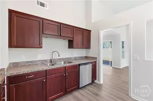 80 Egret Cir, Richmond Hill, GA 31324 - Photo 10