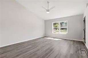 80 Egret Cir, Richmond Hill, GA 31324 - Photo 8