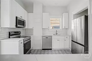 115 W 34th St, Savannah, GA 31401 - Photo 12