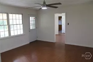108 Wales Ct, Savannah, GA 31410 - Photo 6