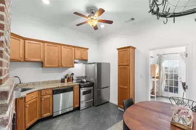 108 W Duffy Lane, Savannah, GA 31401 - Photo 8