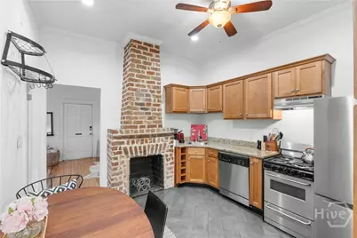 108 W Duffy Lane, Savannah, GA 31401 - Photo 6