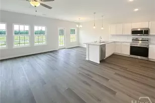 180 Pitchline Dr, Hinesville, GA 31313 - Photo 4