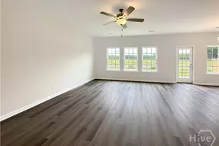 180 Pitchline Dr, Hinesville, GA 31313 - Photo 2
