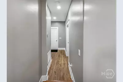 306 W 42nd Street #A, Savannah, GA 31401 - Photo 14
