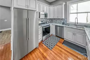306 W 42nd St, Savannah, GA 31401 - Photo 10