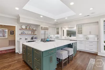324 Bradley Point Road, Savannah, GA 31410 - Photo 12
