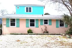 1605 Chatham Ave, Tybee Island, GA 31328 - Photo 2