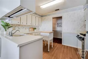 60 Village Green Cir, Savannah, GA 31411 - Photo 10