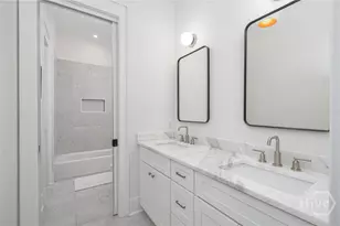 216-218 W 43rd St, Savannah, GA 31401 - Photo 14