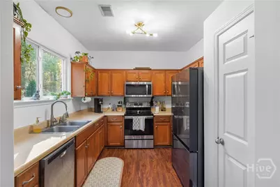 22 Chapel Lake N, Savannah, GA 31419 - Photo 8