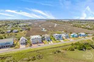 607 6th St, Tybee Island, GA 31328 - Photo 54