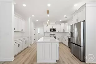 1205 E 34th St, Savannah, GA 31404 - Photo 12