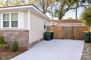 2344 & 2344 1/2 Camelia Ct, Savannah, GA 31404 - Photo 2
