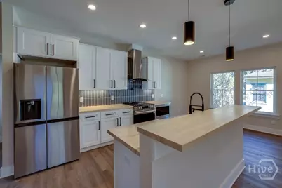 7221 Van Buren Avenue, Savannah, GA 31406 - Photo 6