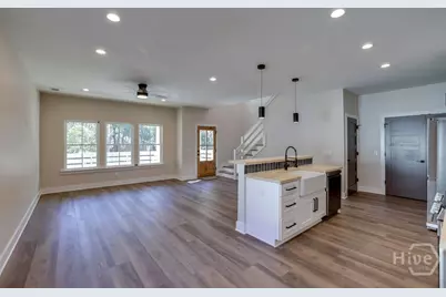 7221 Van Buren Avenue, Savannah, GA 31406 - Photo 10