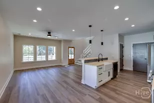7221 Van Buren Ave, Savannah, GA 31406 - Photo 10
