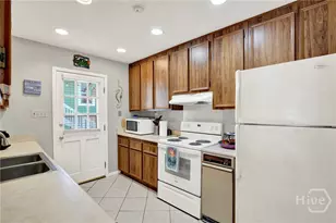 610 2nd Ave, Tybee Island, GA 31328 - Photo 16