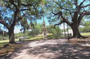 545 E Park Ave, Savannah, GA 31401 - Photo 54