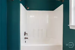 310 E Park Ave, Savannah, GA 31401 - Photo 36