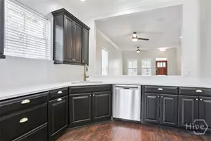 310 E Park Ave, Savannah, GA 31401 - Photo 24