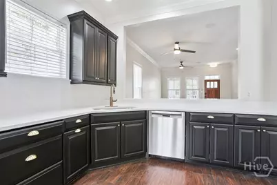 310 E Park Avenue, Savannah, GA 31401 - Photo 22