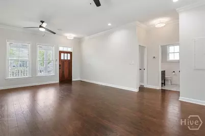 310 E Park Avenue, Savannah, GA 31401 - Photo 8