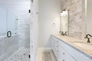 310 E Park Ave, Savannah, GA 31401 - Photo 46