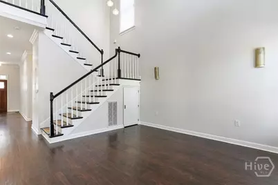 310 E Park Avenue, Savannah, GA 31401 - Photo 14