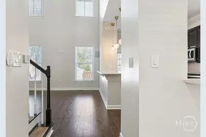 310 E Park Avenue, Savannah, GA 31401 - Photo 12