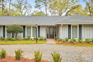 113 Mercer Rd, Savannah, GA 31411 - Photo 2