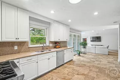 113 Mercer Road, Savannah, GA 31411 - Photo 14