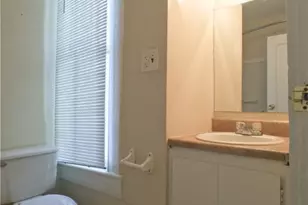 407 E Park Ave, Savannah, GA 31404 - Photo 4