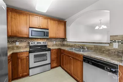 70 Winter Lake Circle, Savannah, GA 31407 - Photo 10
